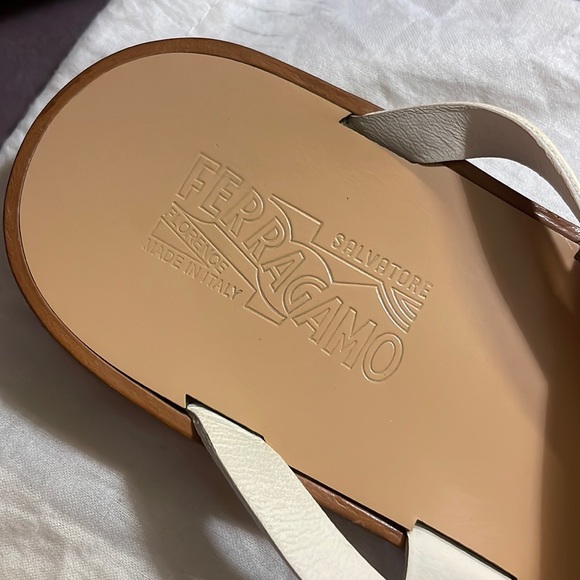 Ferragamo Flip Flops - Picture 3 of 8